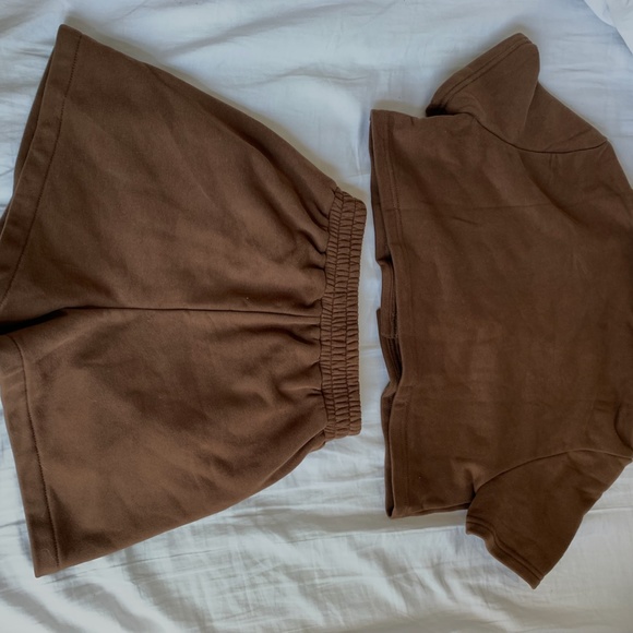 MY MUM MADE IT JERSEY COLLARED CROP TEE AND SHORTS - Picture 4 of 4